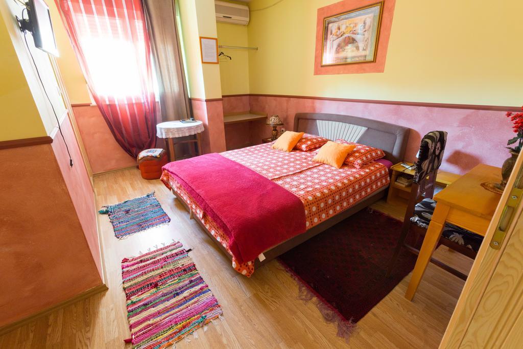 Apartment&Rooms "Globus" Mostar Room photo